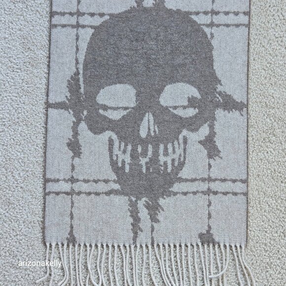 NWT Saint + Sofia Sutton Skull Scarf Beige Wool Blend - Picture 7 of 10